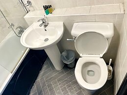 Baker Street Apartments