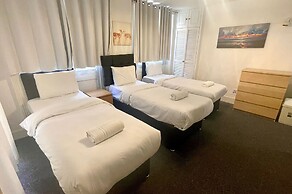 Baker Street Apartments