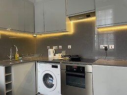 Baker Street Apartments