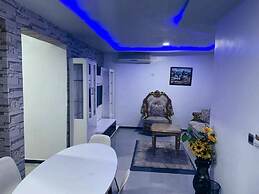 BRICK ROCK HOTEL AND SUITES