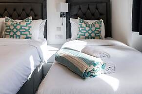 The Chapter - Leisure Inn Hotel