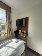 The Chapter - Leisure Inn Hotel