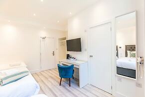 The Chapter - Leisure Inn Hotel