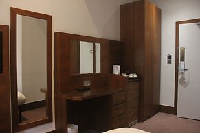 The Chapter - Leisure Inn Hotel