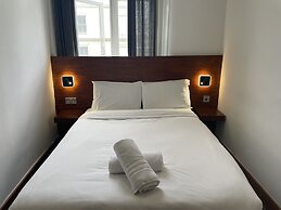 The Chapter - Leisure Inn Hotel