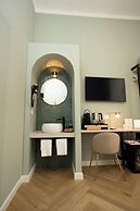 Boutique Luxury Suite