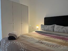 Meridiana Apartments