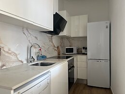 Meridiana Apartments