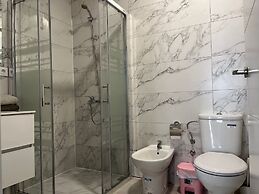 Meridiana Apartments