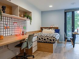 Student Only Ty Nant