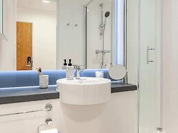 Student Only Ty Nant