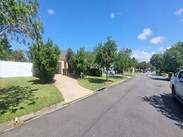 Escape to Warner's Hidden Gem - Private Pool & Relaxing Oasis