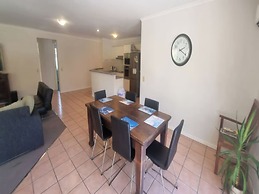 Escape to Warner's Hidden Gem - Private Pool & Relaxing Oasis