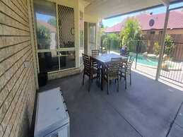 Escape to Warner's Hidden Gem - Private Pool & Relaxing Oasis