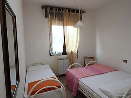 Comfortable Stay Close to the Shore in Rosolina Mare