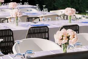 Olive Grove Suites Boutique Hotel