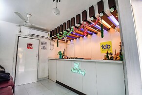 Hotel Green Leaf by Stays Easy