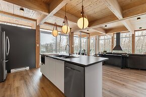 Chalet Berg-Haus by Tremblant Platinum