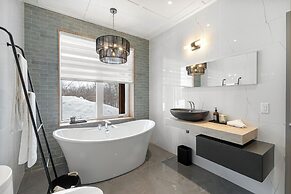 Chalet Berg-Haus by Tremblant Platinum