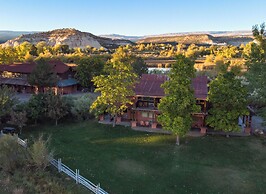 Boulder Mountain Lodge