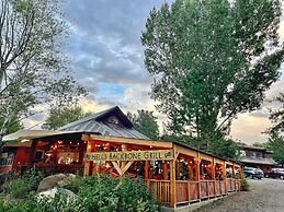 Boulder Mountain Lodge