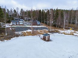 Private & Luminous Suite with lake views