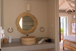 Galleon Beach Resort