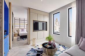 Hotel Indigo Melbourne Little Collins by IHG