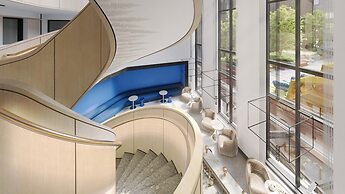 Hotel Indigo Melbourne Little Collins by IHG