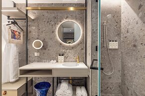 Hotel Indigo Melbourne Little Collins by IHG