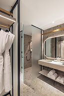 Hotel Indigo Melbourne Little Collins by IHG