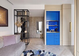Hotel Indigo Melbourne Little Collins by IHG