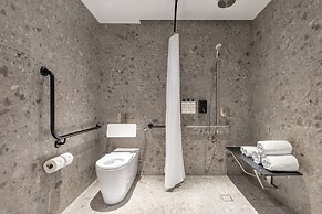 Hotel Indigo Melbourne Little Collins by IHG
