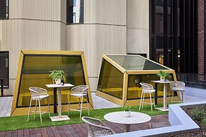 Hotel Indigo Melbourne Little Collins by IHG