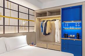 Hotel Indigo Melbourne Little Collins by IHG