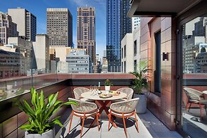 Hotel Indigo Melbourne Little Collins by IHG
