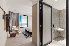 Hotel Indigo Melbourne Little Collins by IHG