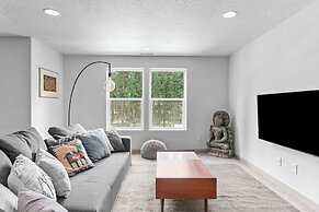 Moonlit Forest Retreat   Fireside Nights (113420771)