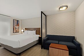 Everhome Suites Brownsville