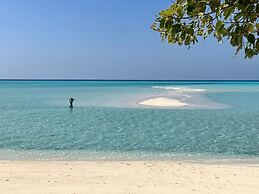 Scenic Grand Baa Fehendhoo