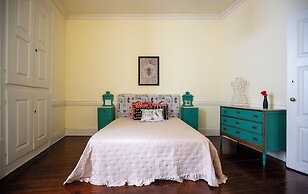 Casa dos Livros - Guest House
