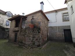 Casa dos Livros - Guest House