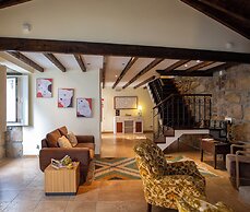 Casa dos Livros - Guest House