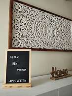 Casa dos Livros - Guest House