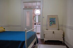 Casa dos Livros - Guest House
