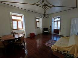 Casa dos Livros - Guest House