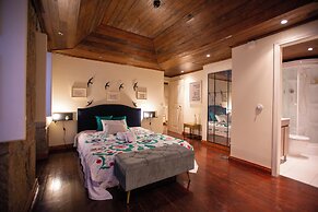 Casa dos Livros - Guest House