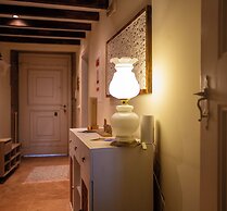Casa dos Livros - Guest House