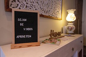 Casa dos Livros - Guest House