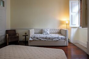 Casa dos Livros - Guest House